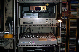 ハラカミ氏の音楽制作機材(2003年1月)
