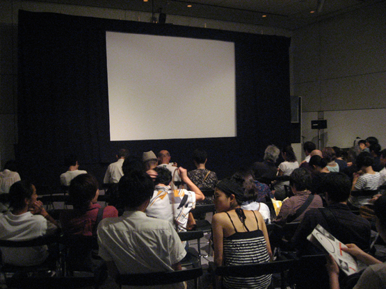 MoMAK Films @ home 2011 上映風景