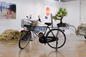 京都造形芸術大学GALLERY RAKUにて 撮影:表 恒匡(SANDWICH) Photo by OMOTE Nobutada(SANDWICH)