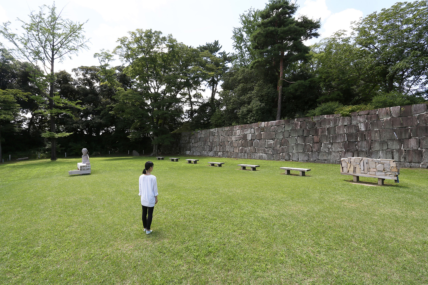 桜の園での展示風景。 撮影:来田猛