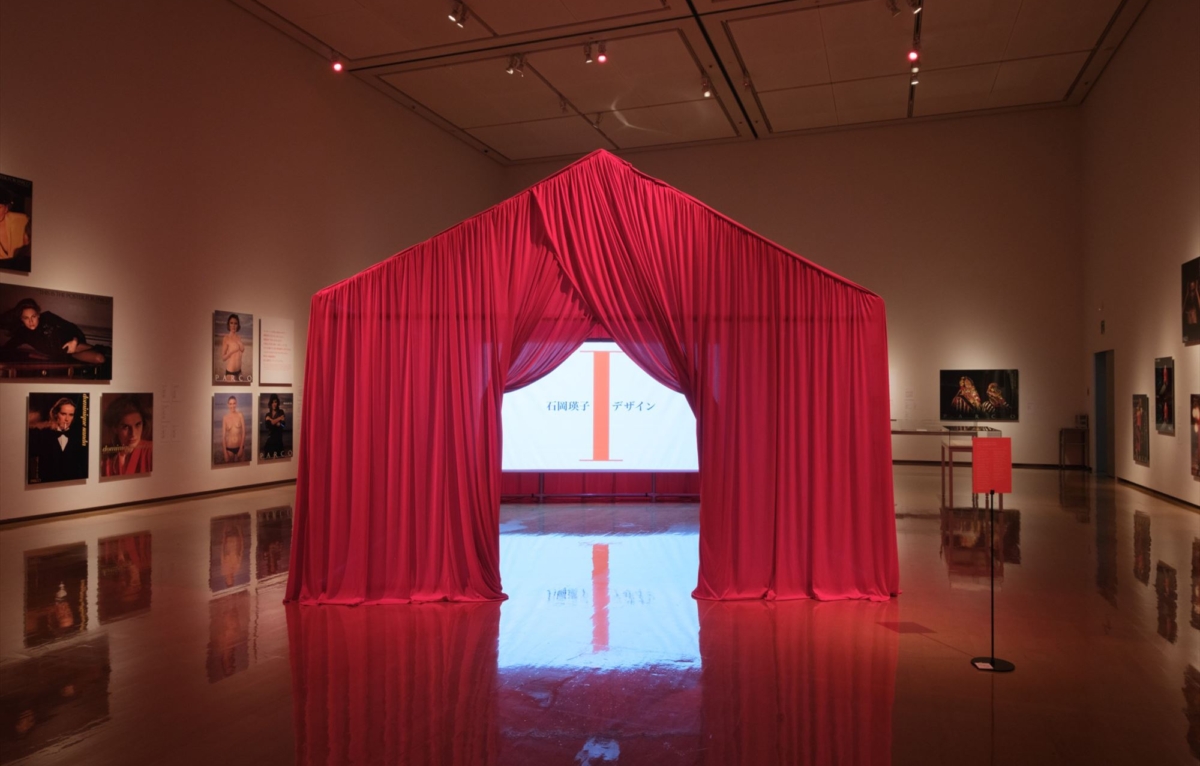 石岡瑛子 I（アイ） デザイン」展 インタビュー