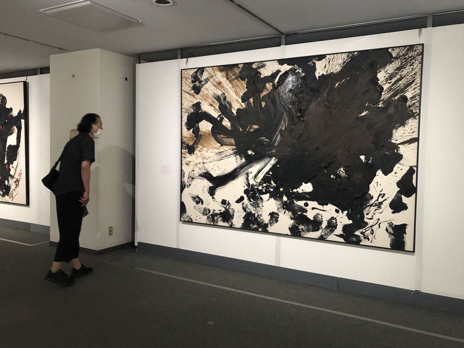 生誕100年 白髪一雄展 行為にこそ総てをかけて 文・写真：松尾 惠
